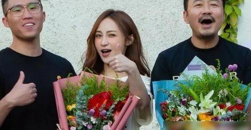 娱乐圈爆料博主文章,揭秘明星背后的惊人真相! 第2张 娱乐圈爆料博主文章,揭秘明星背后的惊人真相! 第2张